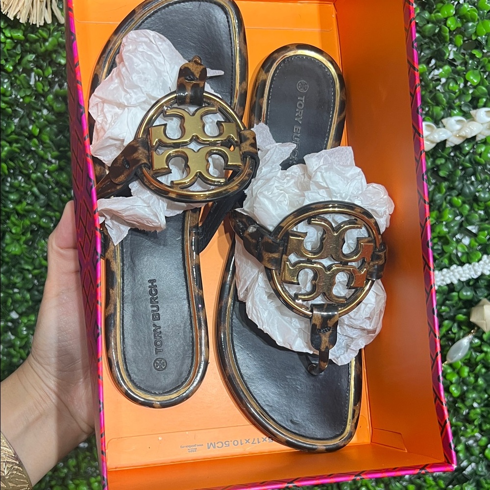 Tory Burch RT: $248 Metal Miller Barbados Leopard sandals Slipper size 8 - Picture 8 of 9